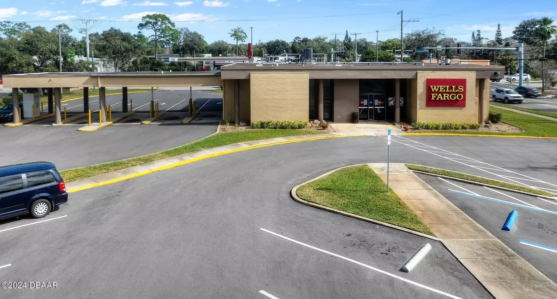 1600 Ridgewood AVE, Holly Hill, FL 32117