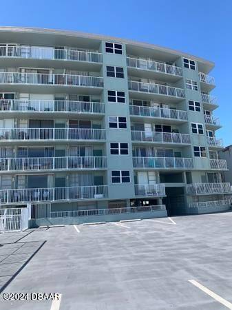 Daytona Beach, FL 32118,800 N Atlantic AVE