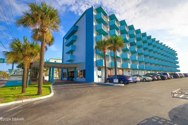 313 S Atlantic AVE, Daytona Beach, FL 32118