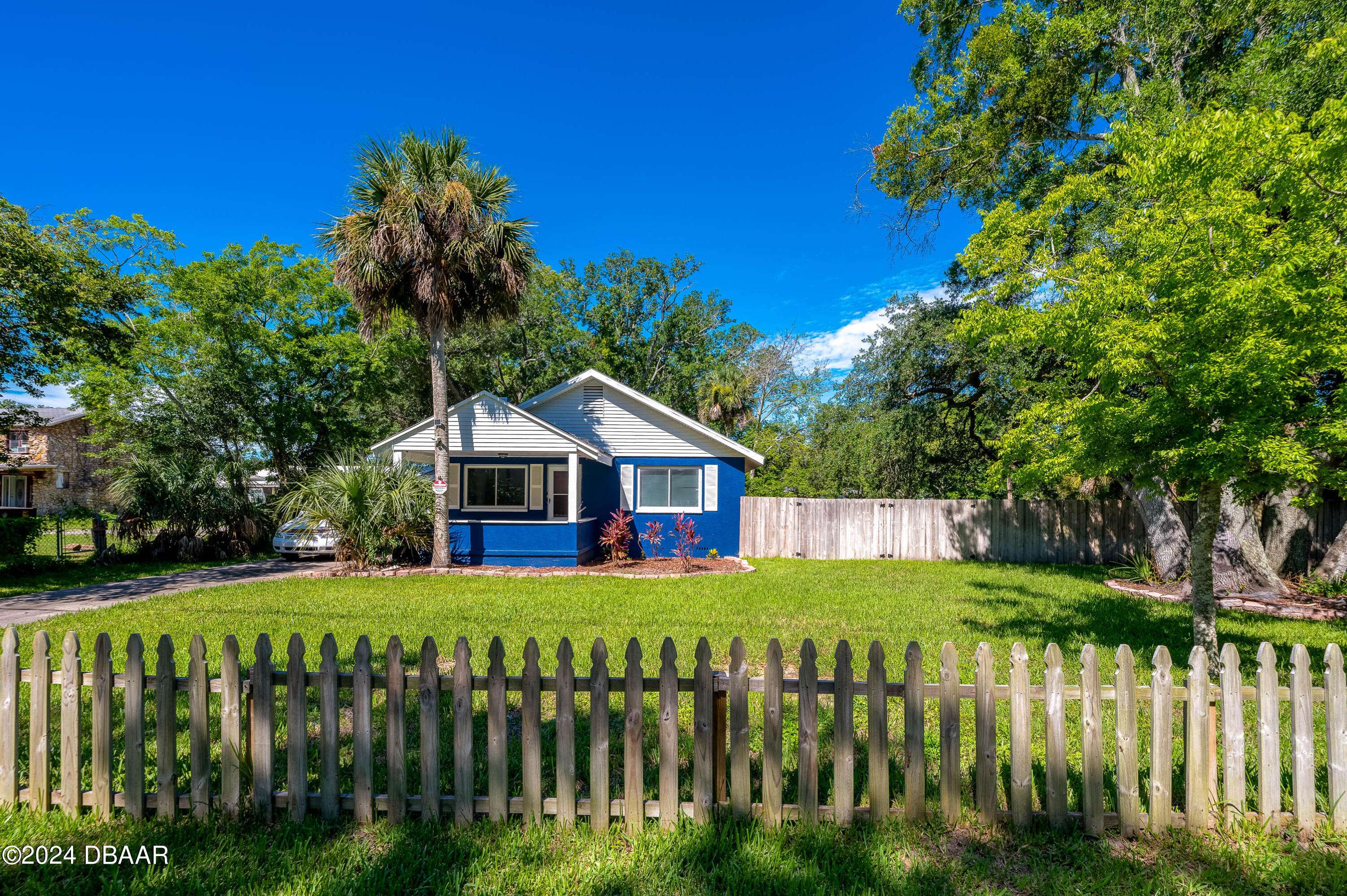 112 Center ST, Daytona Beach, FL 32117
