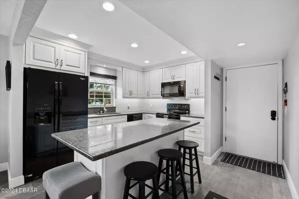 Astor, FL 32102,1640 Juno TRL