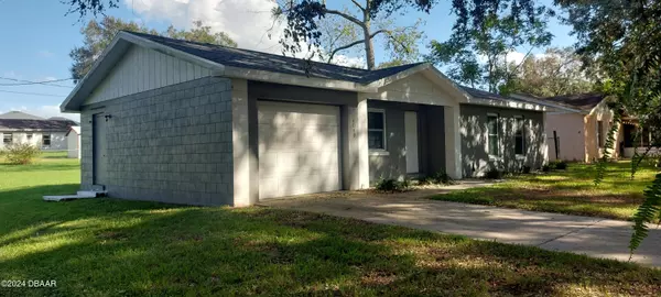 Lakeland, FL 33812,6040 Calendar CT W