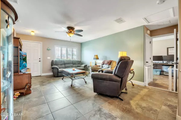 Deltona, FL 32725,2167 W Firwood DR