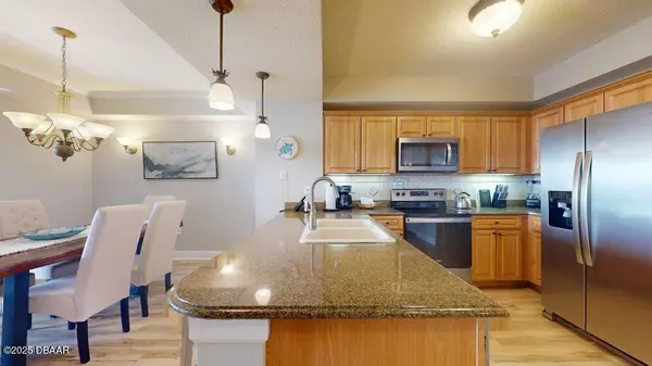 Palm Coast, FL 32137,200 Ocean Crest DR