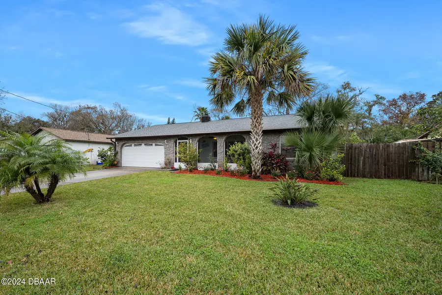 41 Laurel Oaks CIR, Ormond Beach, FL 32174