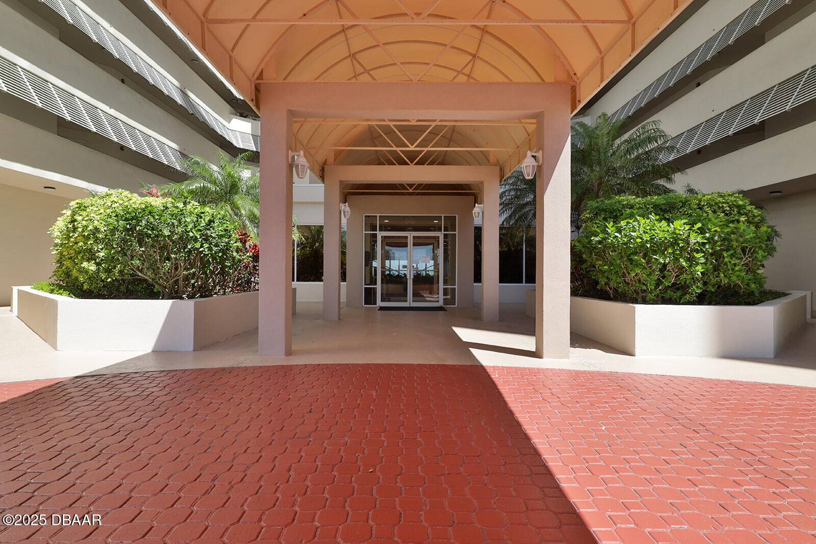 2967 S Atlantic AVE, Daytona Beach Shores, FL 32118
