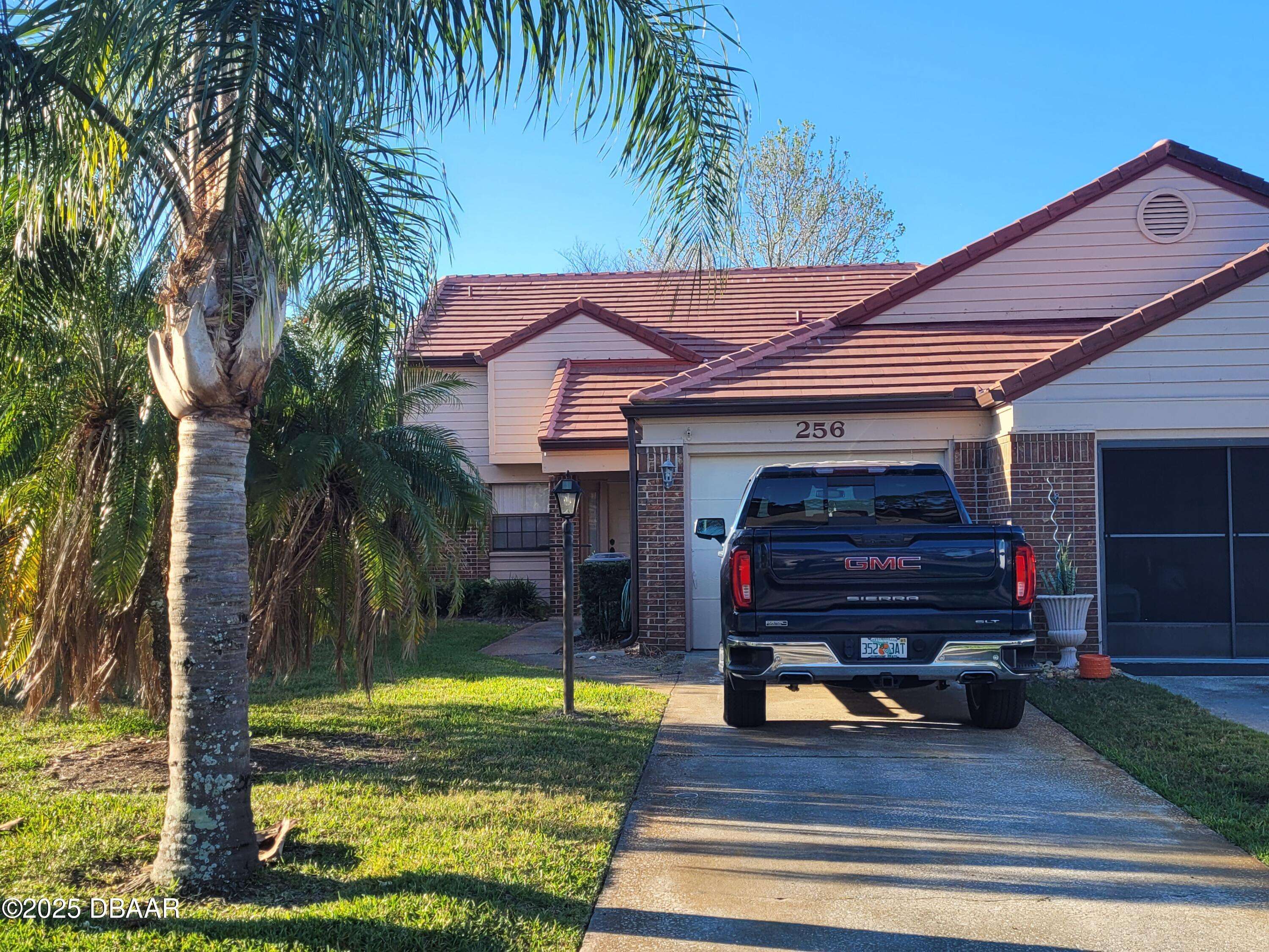 256 Palm Sparrow CT, Daytona Beach, FL 32119