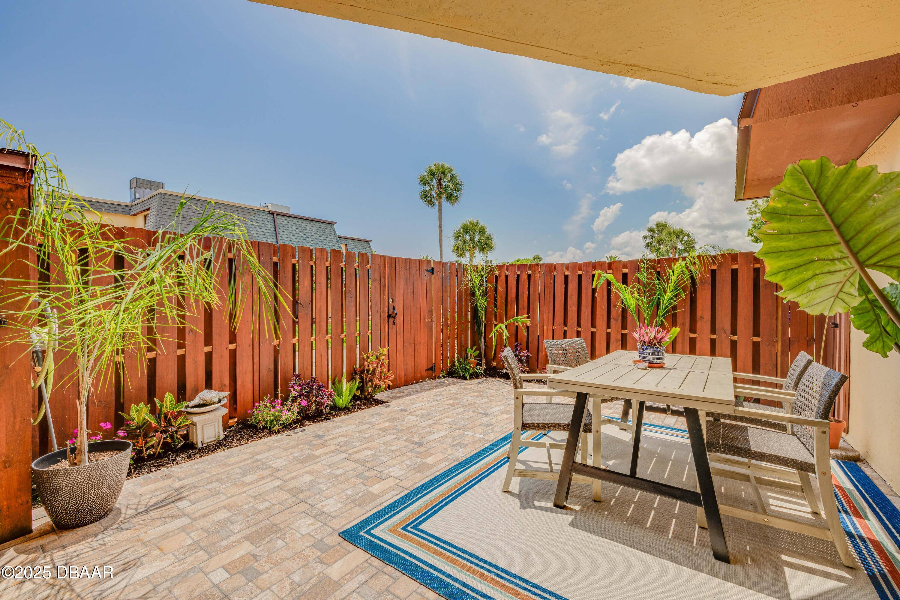 90 Cedar Dunes DR, New Smyrna Beach, FL 32169