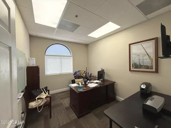 Port Orange, FL 32127,851 Dunlawton AVE