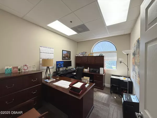 Port Orange, FL 32127,851 Dunlawton AVE