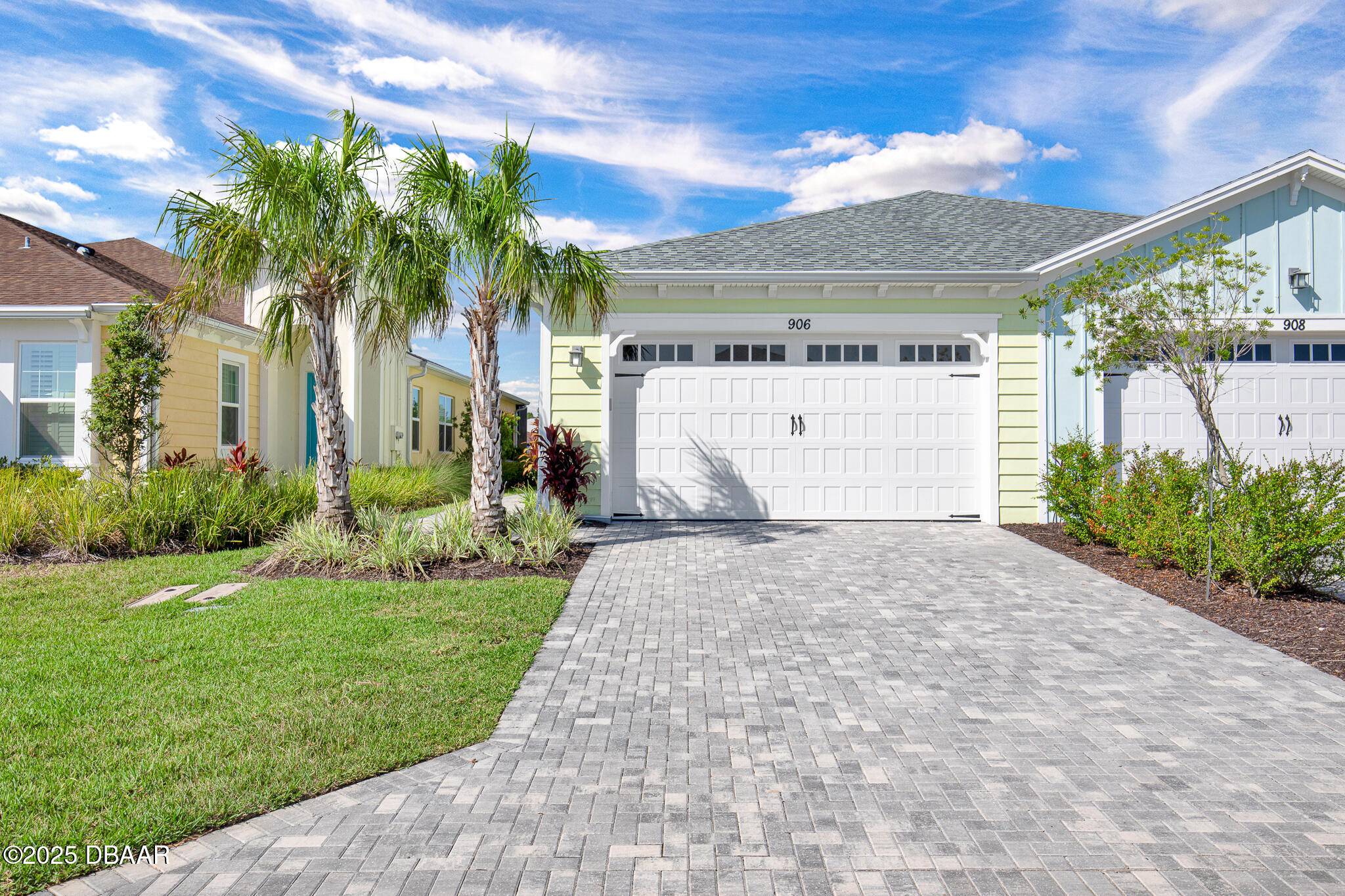 Daytona Beach, FL 32124,906 Coral Reef WAY