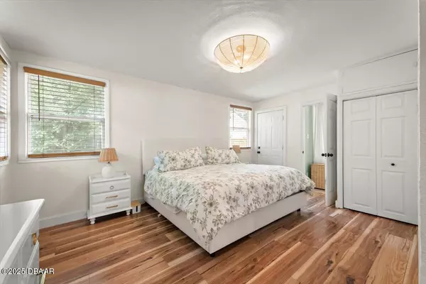 Jacksonville, FL 32207,2057 Huntsford RD