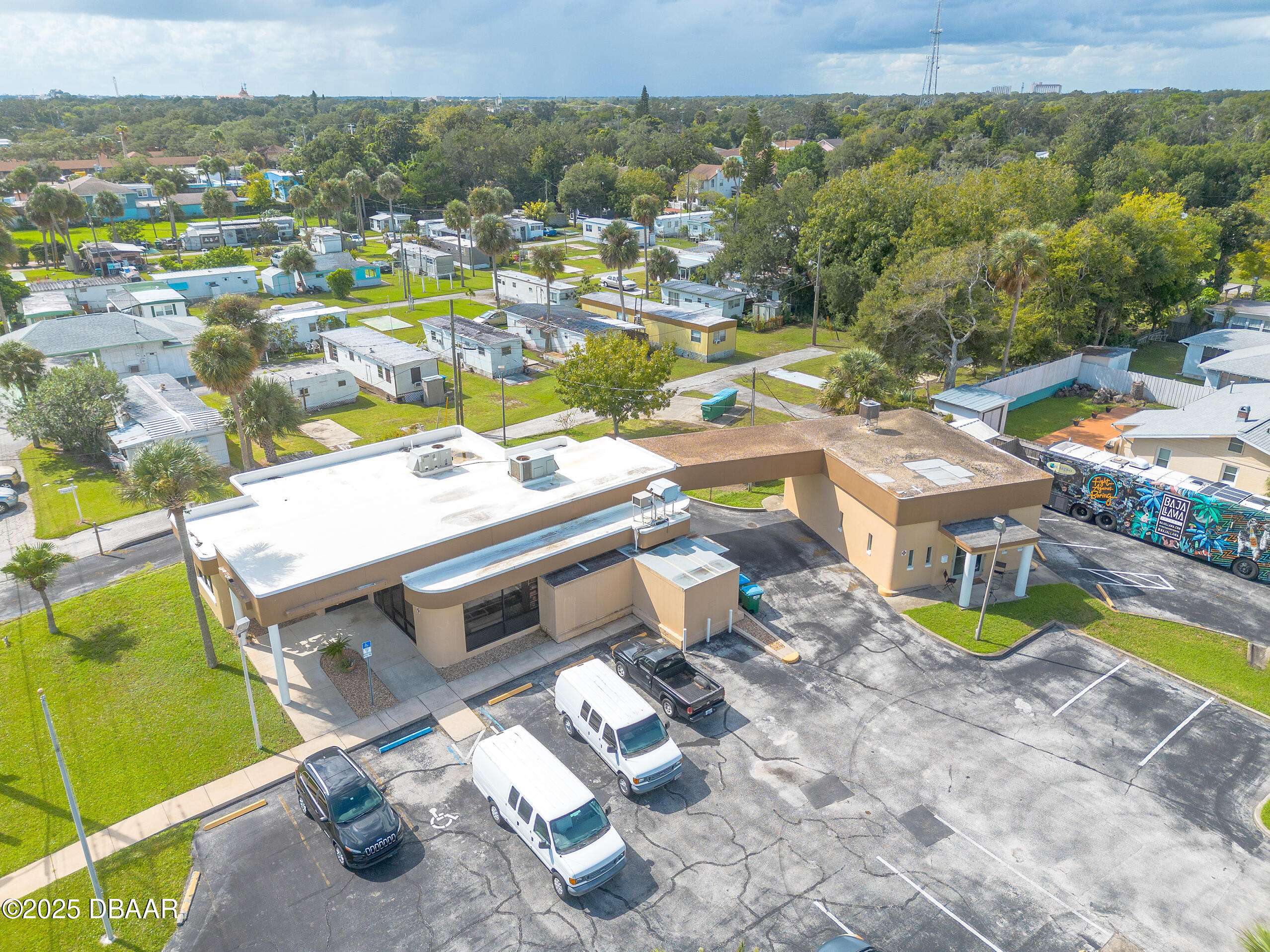 258 Riverside DR, Holly Hill, FL 32117
