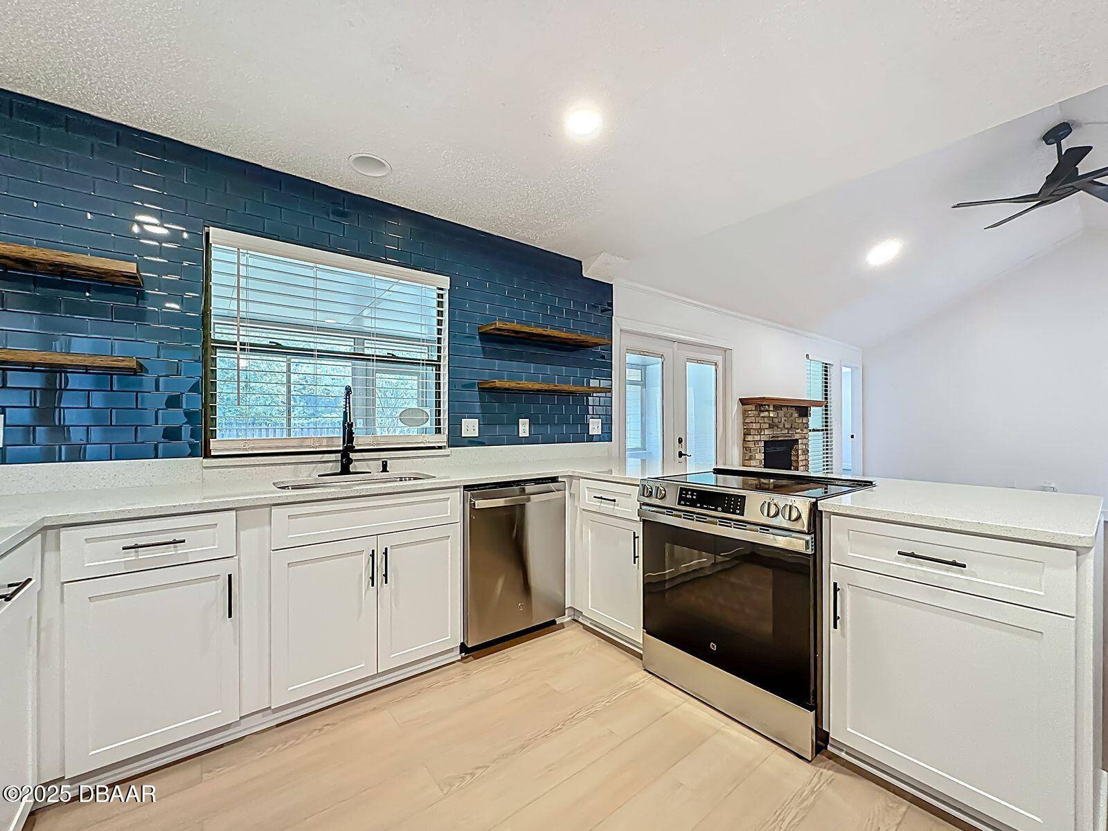 4539 Barrington Oaks DR, Jacksonville, FL 32257