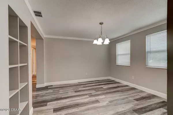 Daytona Beach, FL 32117,1480 Vine ST