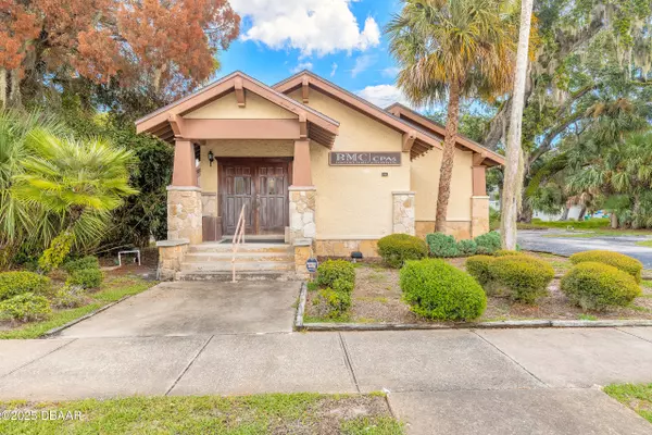 New Smyrna Beach, FL 32168,205 Magnolia ST