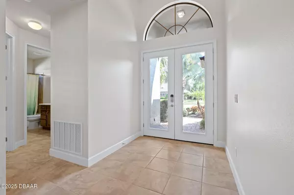 Ormond Beach, FL 32174,663 Southlake DR