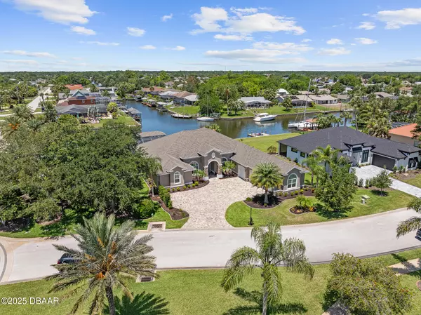 4 Old Oak DR, Palm Coast, FL 32137