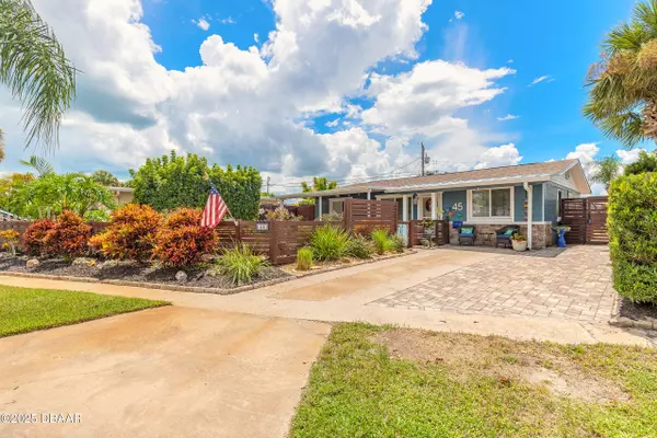 45 Tropical DR, Ormond Beach, FL 32176