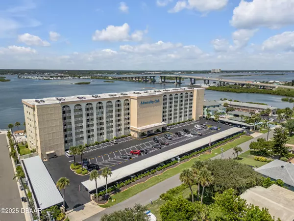3606 S Peninsula DR, Port Orange, FL 32127