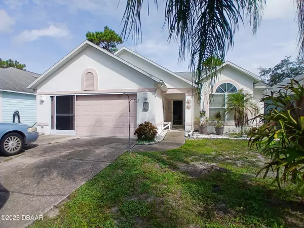125 Crooked Pine RD, Port Orange, FL 32128