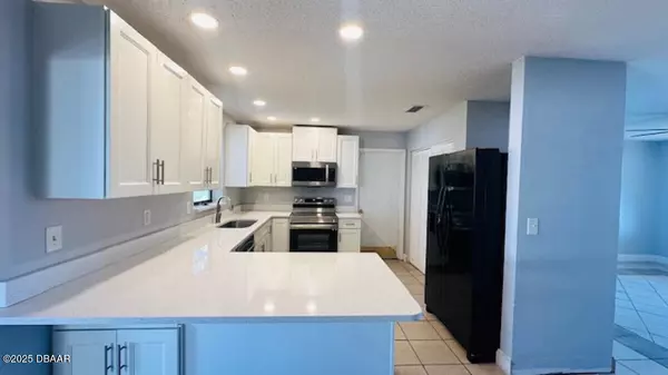 Port Orange, FL 32127,722 Raven Rock CT