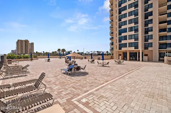 Daytona Beach, FL 32118,3051 S Atlantic AVE