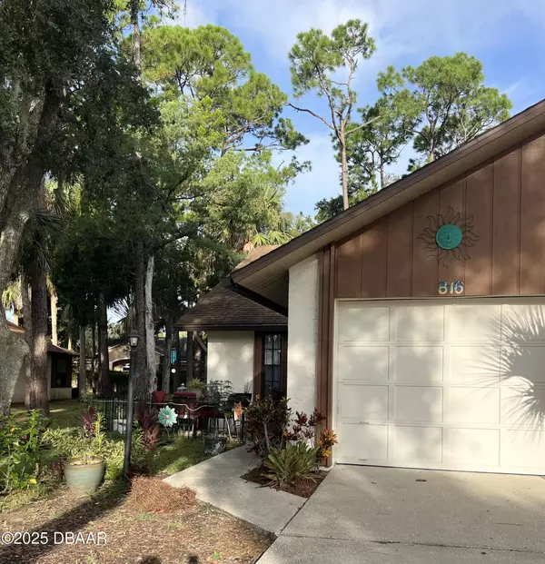 816 Stonybrook CIR, Port Orange, FL 32127