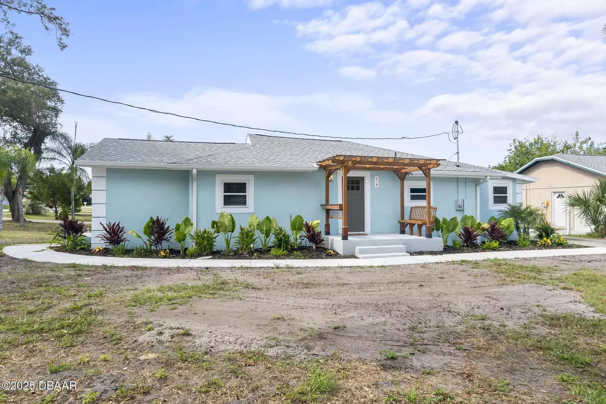 Ormond Beach, FL 32174,219 N Ridgewood AVE