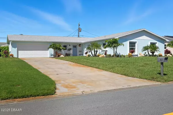307 Emory DR, Daytona Beach, FL 32118