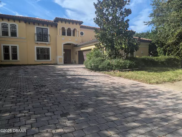 114 San Lucia DR, Debary, FL 32713