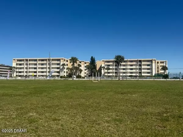 4175 S Atlantic AVE, New Smyrna Beach, FL 32169