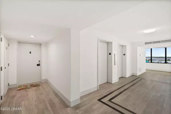 Daytona Beach Shores, FL 32118,2987 S Atlantic AVE