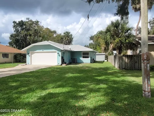 471 Hammock LN, Ormond Beach, FL 32174