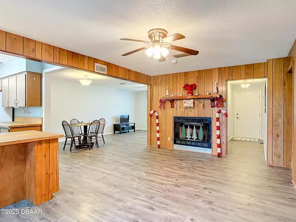 Daytona Beach, FL 32117,1246 Dalmaso DR