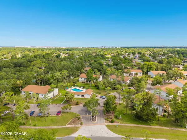 Daytona Beach, FL 32119,1600 Big Tree RD