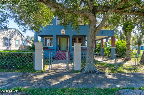 Holly Hill, FL 32117,215 2nd ST