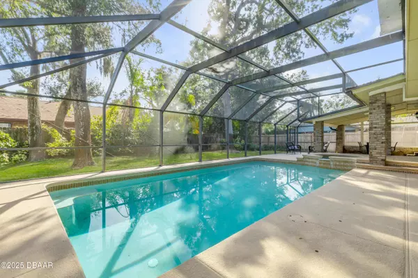 Ormond Beach, FL 32174,2 Red Cedar CT