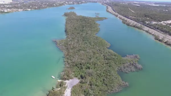 WESTRIDGE DRIVE New Providence/Paradise Island