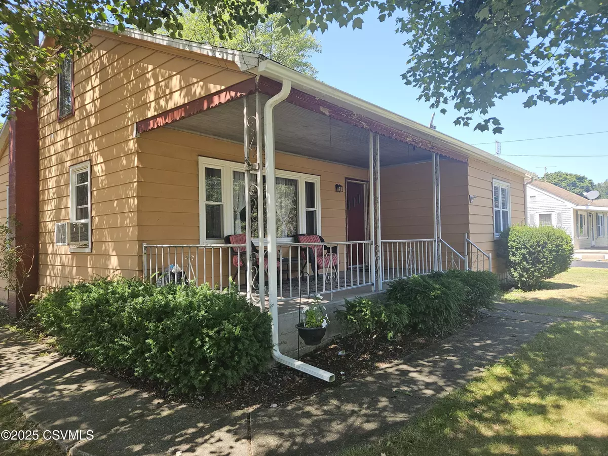 Bloomsburg, PA 17815,305 BISSETS LN