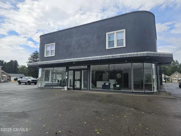 1243 E FRONT ST, Berwick, PA 18603