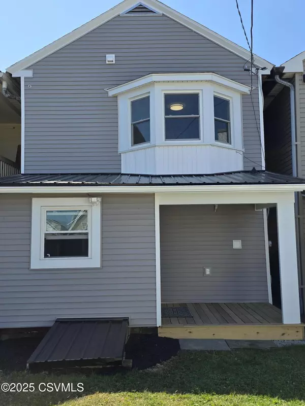 Sunbury, PA 17801,234 SPRUCE ST