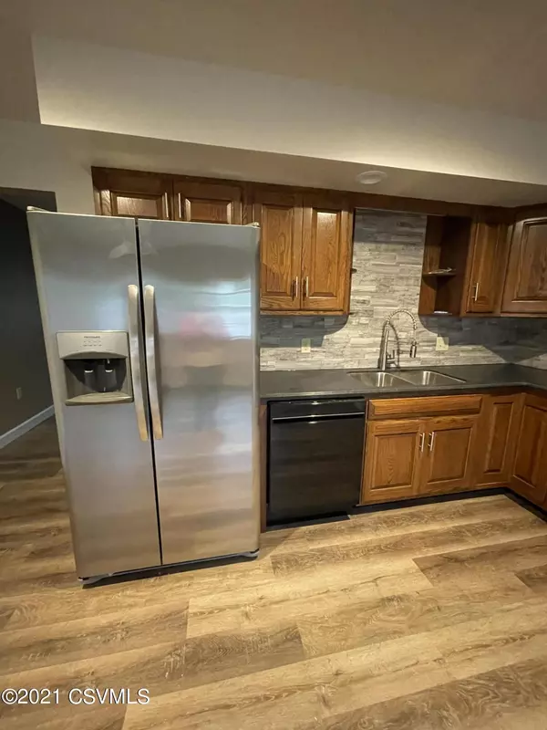 Shamokin Dam, PA 17876,1 B HELEN ST