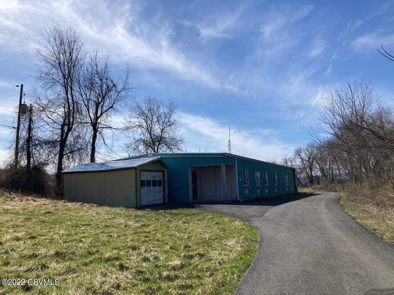 8811 WESTBRANCH HWY, Lewisburg, PA 17837