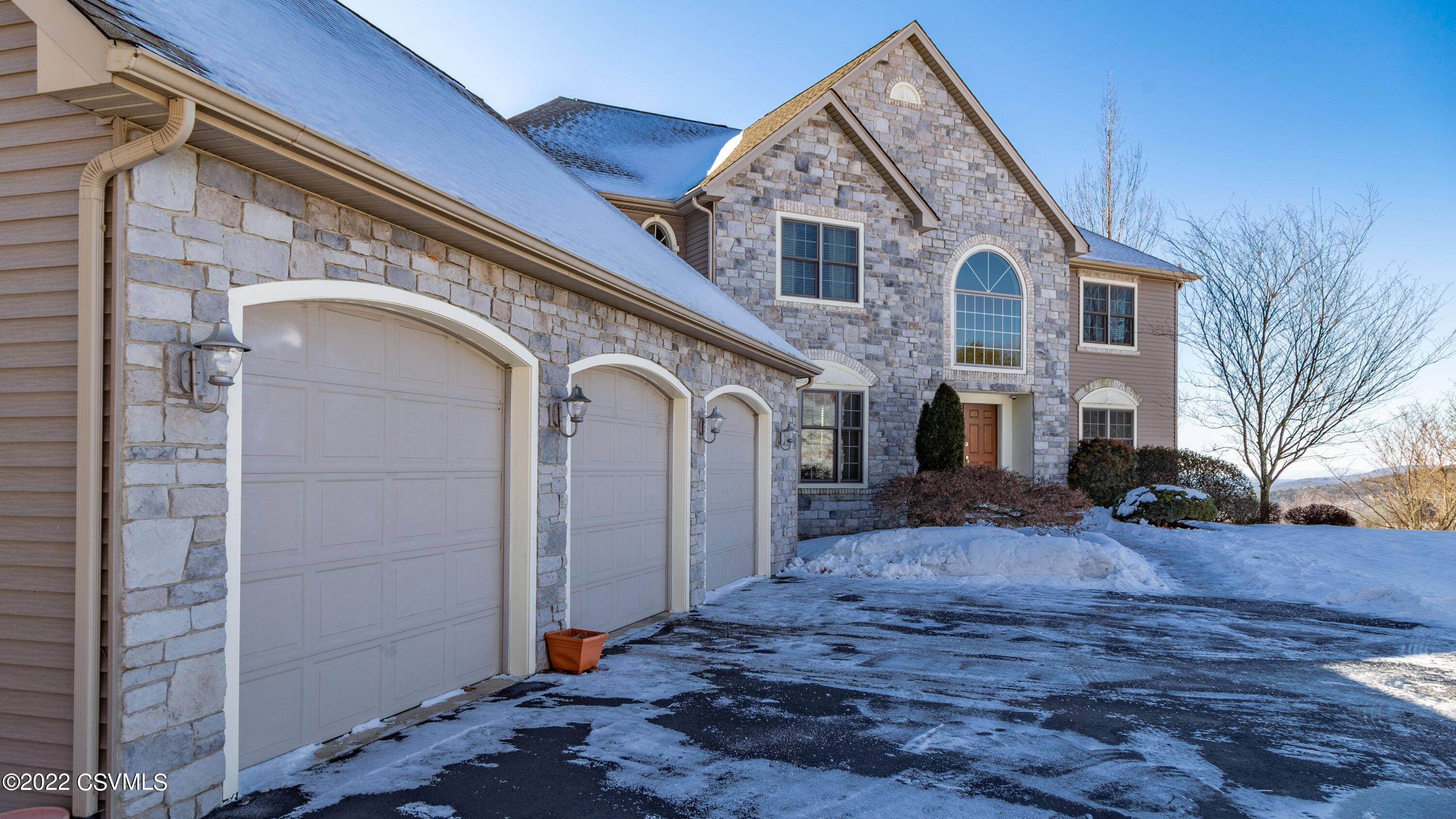 Danville, PA 17821,196 SKYWARD DR