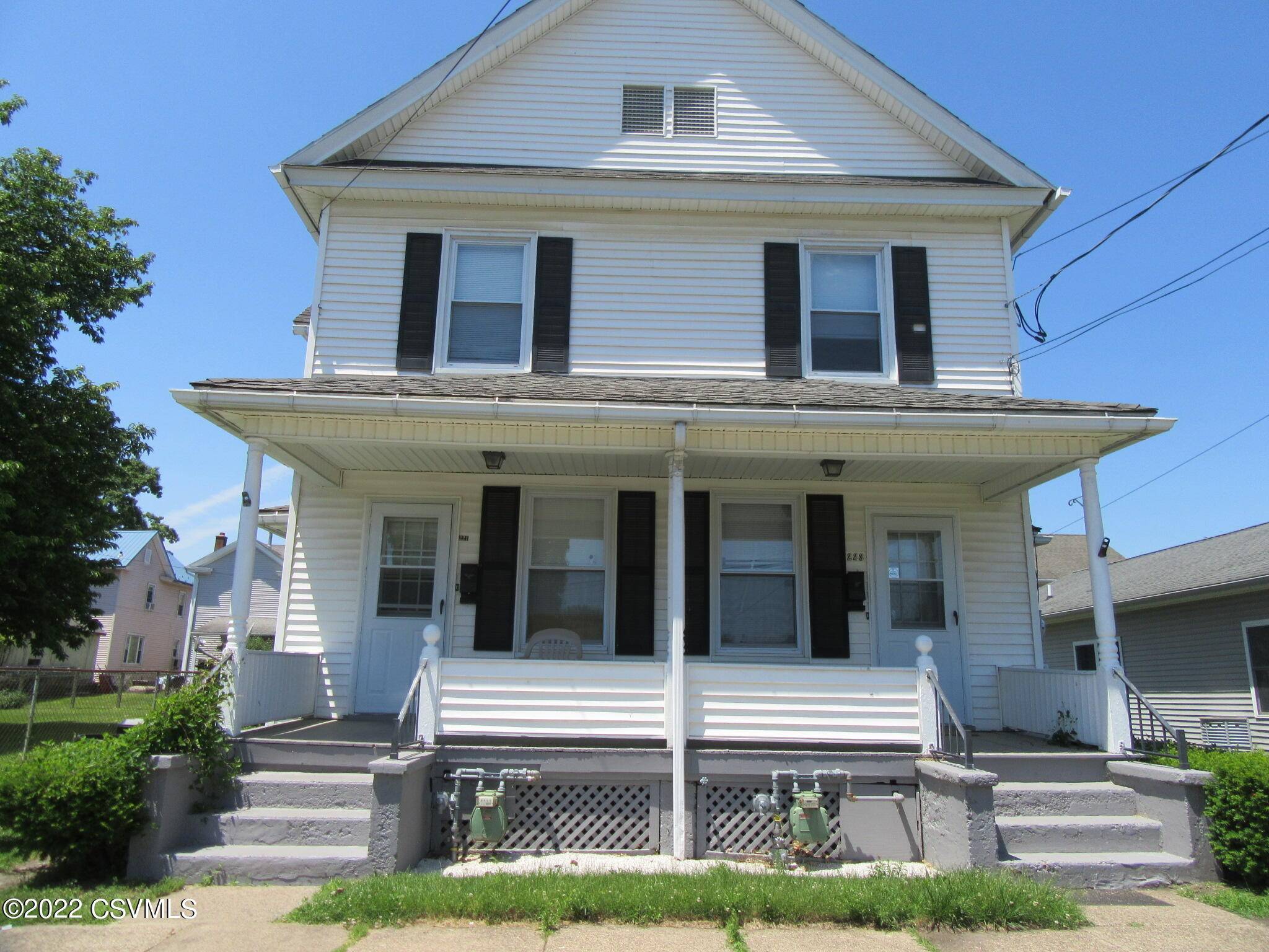 221-223 9TH ST, Berwick, PA 18603