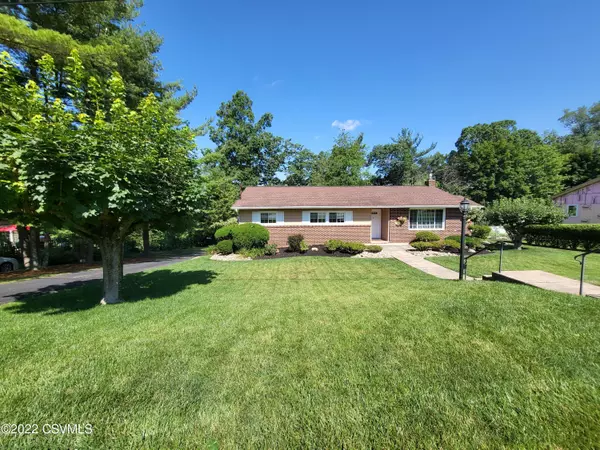Bloomsburg, PA 17815,111 HEMLOCK LN