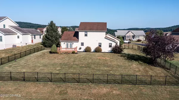 Bloomsburg, PA 17815,24 DUKE OF GLOUCESTER ST