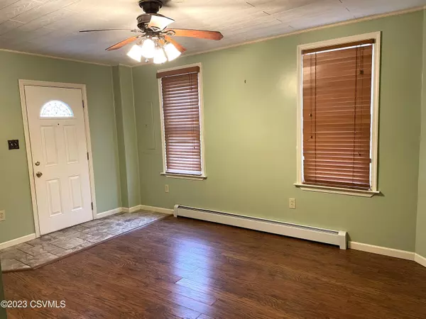 Bloomsburg, PA 17815,466 W 1ST ST