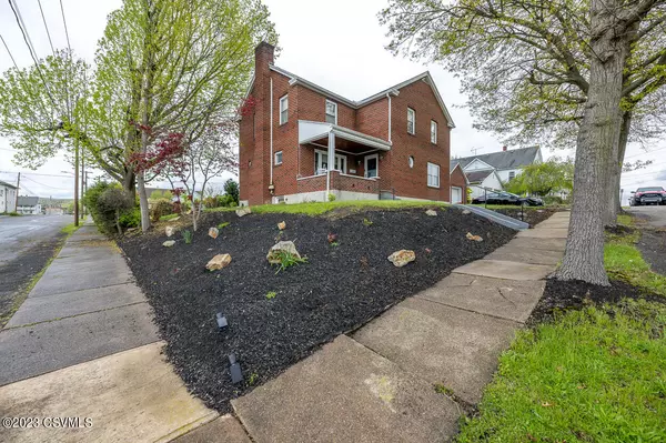 1185 FERRIS AVE, Berwick, PA 18603